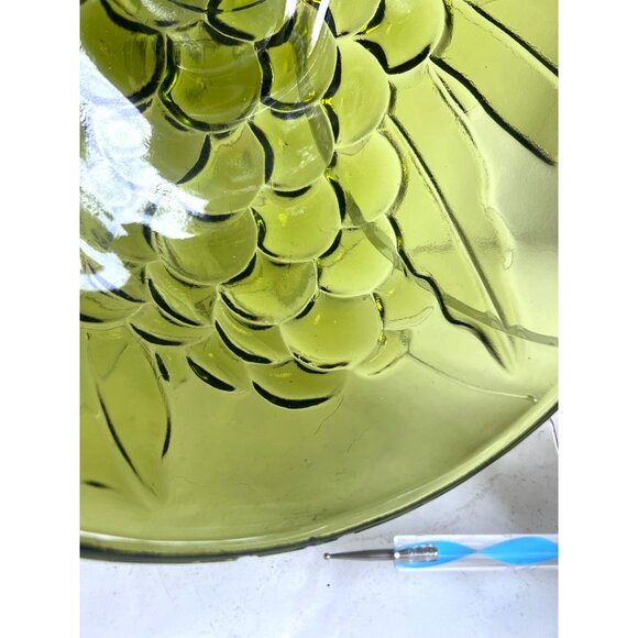 Vtg Green Indiana Glass Grape & Leaf Decorative Bowl Plate With Stem Handle READ - Picture 3 of 11